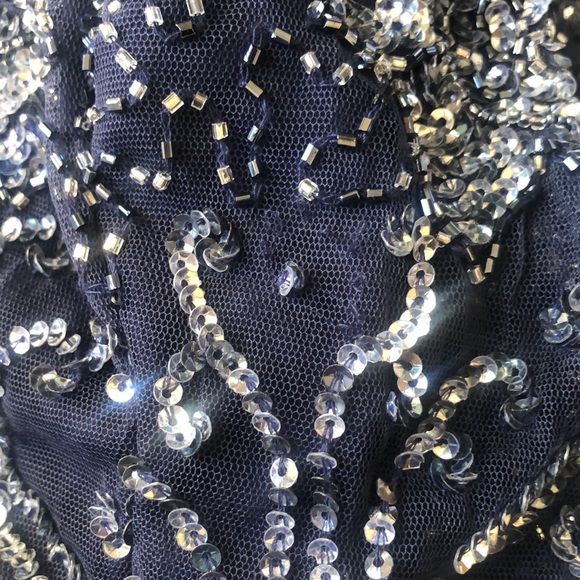 PISARRO NIGHTS Beaded V-neck Cocktail Dress - Picture 12 of 13